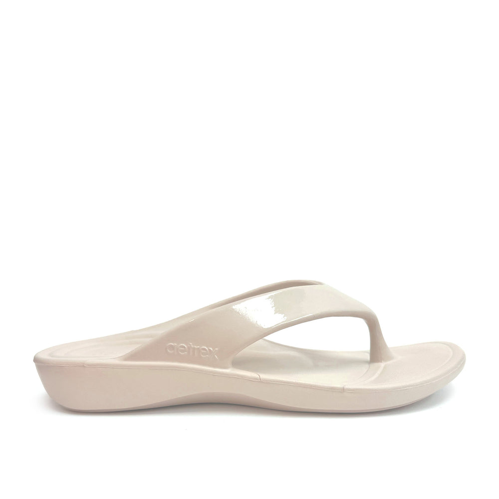 
                      
                        Maui Womens Glossy Ivory - Aetrex PH -
                      
                    