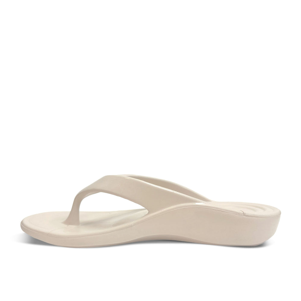 
                      
                        Maui Womens Glossy Ivory - Aetrex PH -
                      
                    