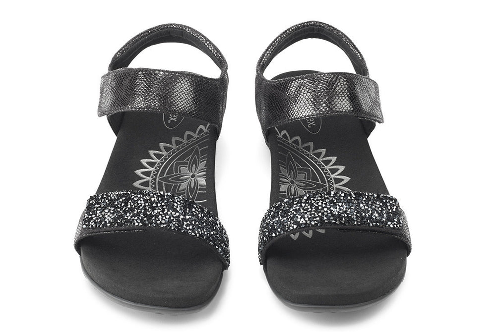 
                      
                        Maria Jeweled Womens Black - Aetrex PH -
                      
                    